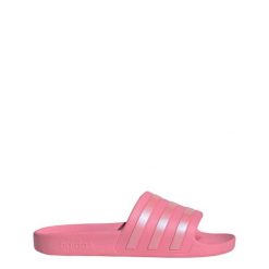 Klapki adilette Aqua. Czerwone skarpety damskie Adidas, bez wzorów. Za 88.99 zł.