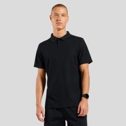 Koszulka męska ODLO Polo shirt s/s CUBIC LIGHT. Czarne koszulki sportowe męskie Odlo, l, w ażurowe wzory, z materiału, bez kołnierzyka, bez ramiączek, na fitness i siłownię. Za 299.99 zł.