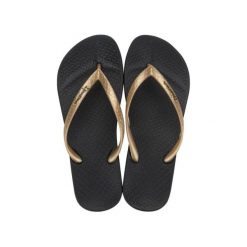 Japonki damskie Ipanema Anat Tan. Czarne klapki damskie Ipanema, bez wzorów, bez obcasa. Za 124.00 zł.