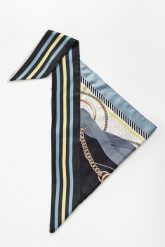 Chusta damska trójkątna LIU JO. Szaliki i chusty damskie Liu Jo, bez wzorów. Za 199.00 zł.