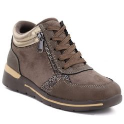 Botki damskie sneakersy brązowe eVento 26BT26-362. Brązowe botki damskie eVento, ze skóry ekologicznej, sportowe, bez obcasa, bez zapięcia. Za 129.99 zł.