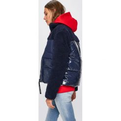 Tommy Jeans - Kurtka. Kurtki damskie marki Tommy Jeans. Za 899.90 zł.