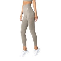 Legginsy bezszwowe damskie Carpatree Phase Seamless. Brązowe legginsy damskie Carpatree, xs, bez wzorów, na fitness i siłownię. Za 92.99 zł.