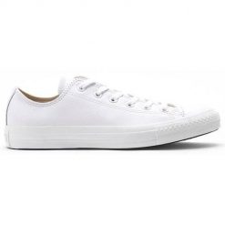 Buty do chodzenia damskie Converse CT OX. Białe obuwie sportowe damskie Converse, bez wzorów, ze skóry, trekkingowe. Za 590.00 zł.