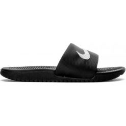 KLAPKI KAWA SLIDE (GS). Klapki damskie Nike, bez wzorów, z syntetyku, bez obcasa. W wyprzedaży za 99.99 zł.