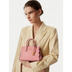 Torebka MICHAEL Michael Kors. Czerwone torebki do ręki damskie MICHAEL Michael Kors, bez wzorów, klasyczne, bez dodatków. Za 1,129.00 zł.