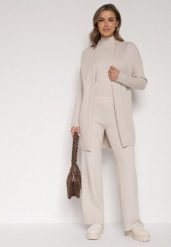 Beżowy Dzianinowy Komplet z Wiskozą Spodnie Bluzka z Półgolfem i Kardigan Vetisena. Brązowe bluzki damskie Born2be, l, bez wzorów, z dzianiny, biznesowe, bez kołnierzyka, bez ramiączek. Za 239.99 zł.