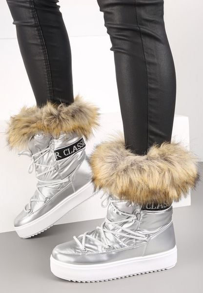 Srebrne Sznurowane Śniegowce Zdobione Futrem Volumnia. Szare śniegowce dziewczęce Renee, z jeansu, eleganckie, bez zapięcia. Za 159.99 zł.