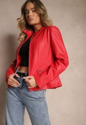 Czerwona Kurtka w Stylu Ramoneski z Ozdobnym Paskiem Sovvezia. Czerwone kurtki damskie Renee, xl, bez wzorów, z jeansu, bez kaptura. Za 129.99 zł.