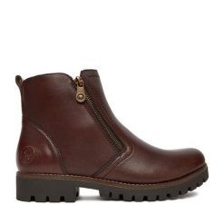 Botki Rieker. Brązowe botki damskie Rieker, bez obcasa, na płaskiej podeszwie, bez zapięcia. Za 369.99 zł.