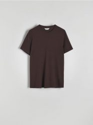 Bawełniany t-shirt regular fit - ciemnobrązowy. Brązowe t-shirty męskie Reserved, l, bez wzorów, z bawełny, bez kołnierzyka. W wyprzedaży za 29.99 zł.