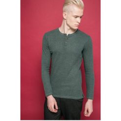Medicine - Longsleeve Urban Utility. Różowe bluzki z długim rękawem męskie marki MEDICINE, z bawełny, z okrągłym kołnierzem. W wyprzedaży za 59.90 zł.