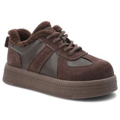 Sneakersy damskie Filippo o sznurowanym fasonie z miękkim ociepleniem kontrastowymi wstawkami i grubą podeszwą ciemnobrązowe, DP7948/26 D BR. Brązowe półbuty damskie Filippo, na jesień, bez wzorów, z dzianiny, eleganckie, bez obcasa, bez zapięcia. Za 229.00 zł.