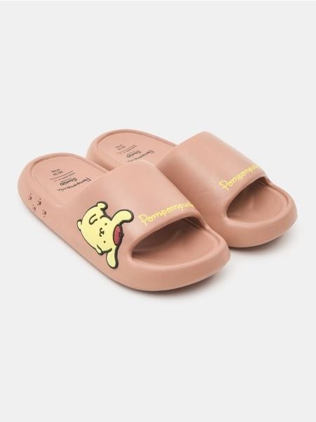 Piankowe klapki PomPomPurin - brązowy. Brązowe klapki damskie Sinsay, bez wzorów, bez obcasa. Za 25.99 zł.