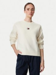 Tommy Jeans Sweter Fluffy Badge DW0DW23831 Biały Regular Fit. Białe swetry damskie Tommy Jeans, s, bez wzorów, z jeansu, bez kołnierzyka, bez ramiączek, bez kaptura. Za 449.99 zł.