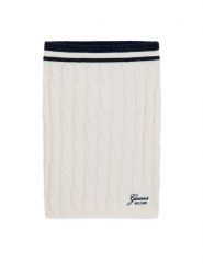 Guess Spódnica J6YD02 Z0838 Kremowy Regular Fit. Białe spódniczki dla dziewczynek Guess, z aplikacjami, z syntetyku. Za 194.99 zł.