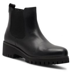 Botki Go Soft. Czarne botki damskie GO SOFT, bez obcasa, na płaskiej podeszwie, bez zapięcia. Za 249.99 zł.
