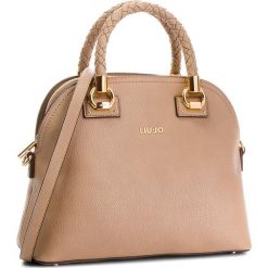 Torebka LIU JO - M Satchel Manchattan A68097 E0011 Arenaria 71316. Brązowe torby na ramię damskie Liu Jo. W wyprzedaży za 589.00 zł.