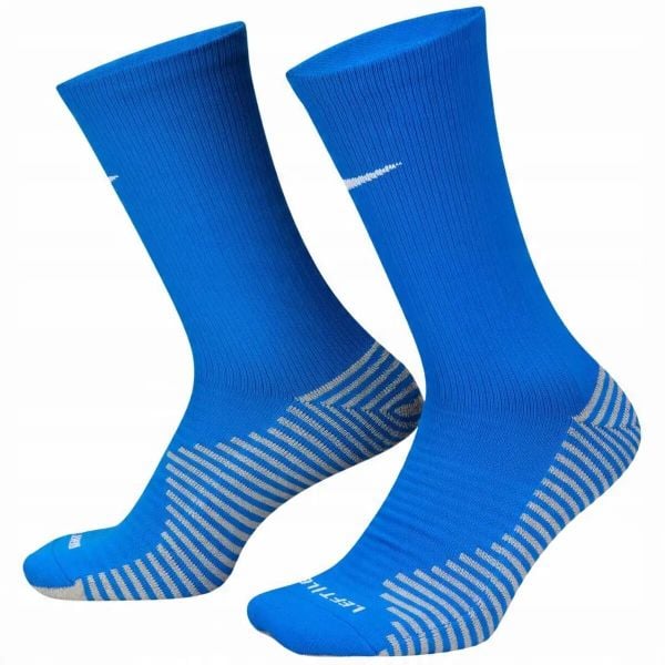 Skarpety Treningowe Nike DRI-FIT Strike. Białe skarpety męskie Nike, bez wzorów, z bawełny. Za 60.50 zł.