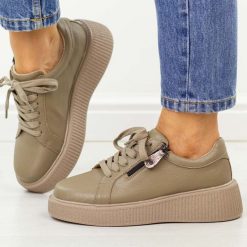 Beżowe skórzane sneakersy damskie T.Sokolski J26-301. Brązowe obuwie sportowe damskie Sokolski, bez wzorów, z dzianiny, trekkingowe. Za 269.00 zł.