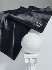 Wzorzysta piżama dwuczęściowa - czarny. Czarne piżamy damskie Sinsay, l, bez wzorów, bez ramiączek. Za 69.99 zł.