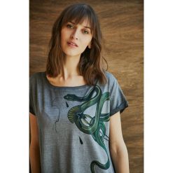 Medicine - Top by Michalina Bolach, Falka Art. T-shirty damskie MEDICINE. W wyprzedaży za 29.90 zł.