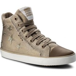 Trampki GEOX - J Kilwi G. C J82D5C 000ZD C5000 S Beige. Trampki i tenisówki dziewczęce marki Geox. W wyprzedaży za 189.00 zł.