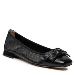 Baleriny Caprice. Czarne baleriny damskie Caprice, bez wzorów, bez obcasa. Za 299.99 zł.
