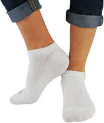 Noviti Stopki ażurowe dziewczęce EUR 27-30 ST025-G-01-B. Legginsy dla dziewczynek Noviti, w ażurowe wzory. Za 4.32 zł.