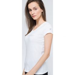 T-shirt damski TSD259 - biały. Białe t-shirty damskie 4f, z nadrukiem, z bawełny. Za 34.99 zł.