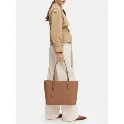 Torebka MEXX. Brązowe torebki do ręki damskie Mexx, bez wzorów, bez dodatków. Za 159.99 zł.