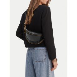 Torebka Badura. Czarne torebki do ręki damskie Badura, bez wzorów, klasyczne, bez dodatków. Za 179.99 zł.