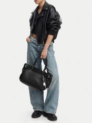 Juicy Couture Torebka CEO-BIJXT8992WVP. Czarny. Czarne torebki do ręki damskie Juicy Couture, bez wzorów, ze skóry, bez dodatków. Za 429.99 zł.