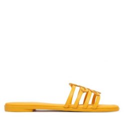 Klapki Tommy Hilfiger. Żółte klapki damskie Tommy Hilfiger, bez wzorów, bez obcasa. Za 409.99 zł.