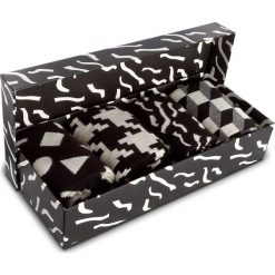 Zestaw 4 par wysokich skarpet męskich HAPPY SOCKS - XBLW09-9001 Czarny Szary. Skarpety męskie marki Happy Socks. Za 119.90 zł.