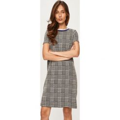 Answear - Sukienka. Szare sukienki damskie ANSWEAR, l, bez wzorów, z dzianiny, casualowe, bez kołnierzyka, bez ramiączek. Za 89.90 zł.