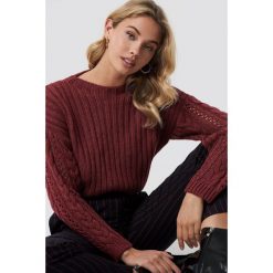 Trendyol Sweter z okrągłym dekoltem - Red. Swetry damskie marki Trendyol. Za 100.95 zł.