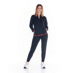 Damski dres uniwersytecki. Czarne obuwie sportowe damskie LEONE 1947 APPAREL, bez wzorów, z dresówki, na fitness i siłownię. W wyprzedaży za 223.60 zł.