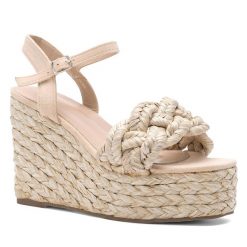 Espadryle DeeZee. Brązowe klapki damskie DeeZee, bez wzorów, bez obcasa, bez zapięcia. Za 169.99 zł.