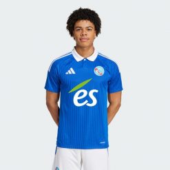 Koszulka RC Strasbourg 24/25 Home. Niebieskie koszulki sportowe męskie Adidas, s, bez wzorów, bez kołnierzyka, bez ramiączek, do piłki nożnej. Za 449.00 zł.