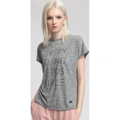 T-shirt damski TSD410 - ciepły jasny szary melanż. T-shirty damskie marki DOMYOS. W wyprzedaży za 39.99 zł.