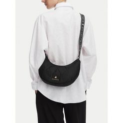 Torebka Beverly Hills Polo Club. Czarne torebki do ręki damskie Beverly Hills Polo Club, bez wzorów, bez dodatków. Za 159.99 zł.