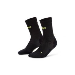 Męskie sportowe skarpety kompresyjne do połowy łydki Ultralight Core Run CEP. Białe skarpety damskie CEP, bez wzorów, z elastanu. Za 74.00 zł.