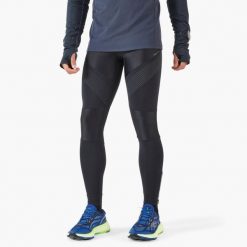 Legginsy do biegania męskie Kiprun Run 900 Compress. Legginsy sportowe męskie KIPRUN, m, bez wzorów, z materiału, do biegania. Za 189.99 zł.