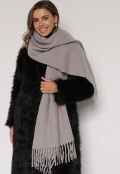 Szary Klasyczny Szalik Zdobiony Frędzlami Vetilana. Szare szaliki i chusty damskie Born2be, z aplikacjami, z jeansu, biznesowe. Za 44.99 zł.