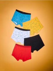 Bokserki 5 pack - wielobarwny. Bielizna dla chłopców Sinsay, l, bez wzorów, z gumy. Za 49.99 zł.