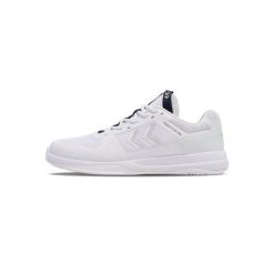 Buty do chodzenia męskie Hummel Power Play Pro. Białe buty sportowe męskie Hummel, bez zapięcia, do piłki ręcznej. Za 402.50 zł.