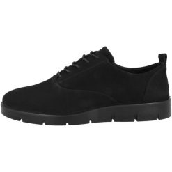 Buty do chodzenia damskie Ecco Sneaker Bella. Czarne obuwie sportowe damskie ecco, bez wzorów, z jeansu, trekkingowe. Za 529.50 zł.