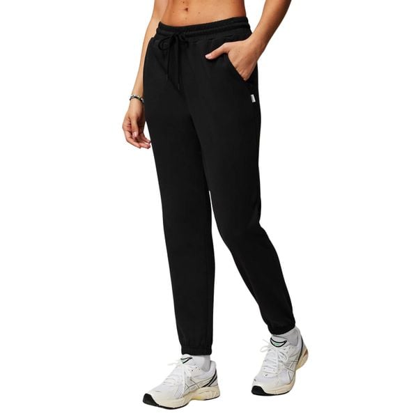 Damskie spodnie dresowe Fabletics Year Round Terry. Czarne obuwie sportowe damskie FABLETICS, s, bez wzorów, z bawełny. Za 300.00 zł.