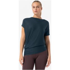 Koszulka z krótkim rękawem damska SUPER.NATURAL Yoga Loose Tee. Czarne koszulki sportowe damskie super.natural, xs, bez wzorów, z materiału, z asymetrycznym kołnierzem. Za 253.50 zł.